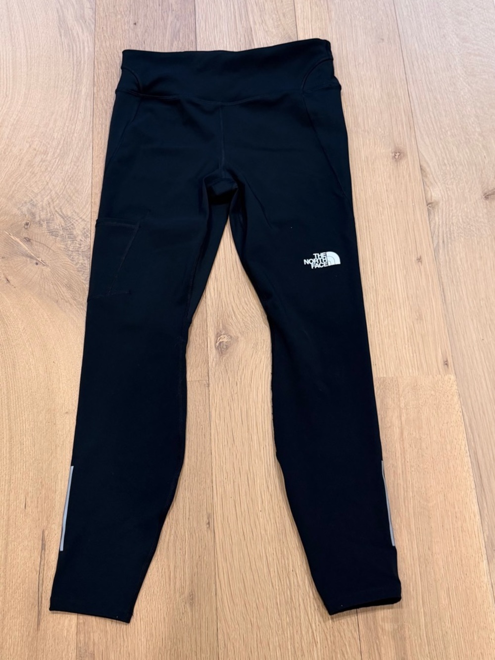The North Face Women’s Black Performance Leggings Size Large Athletic Pocket
